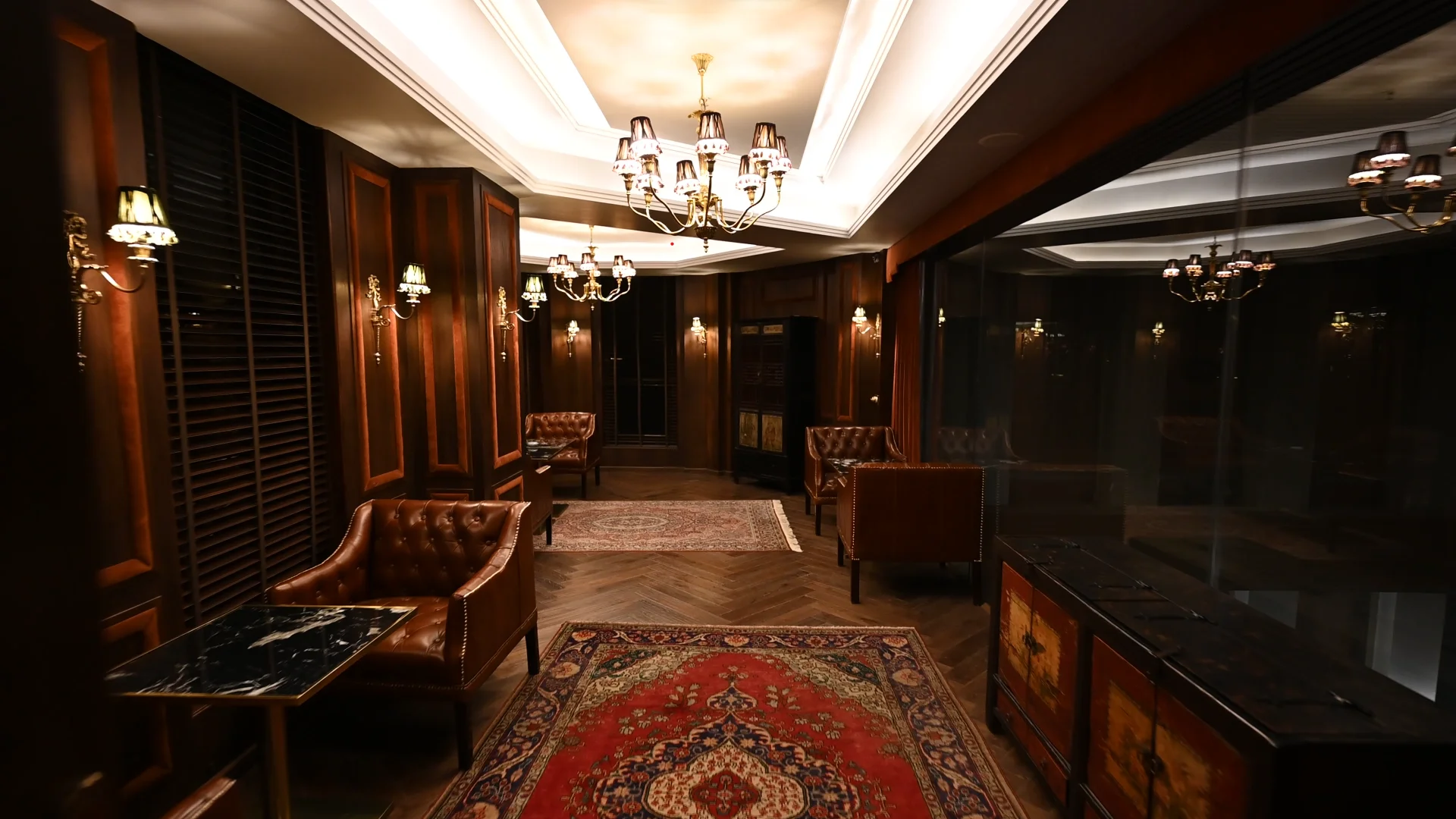 Cigar Lounge