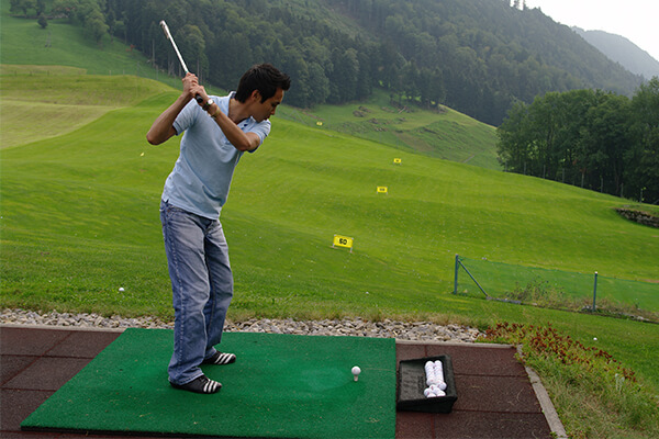 golf-sports-auramah-valley golf-sports-auramah-valley