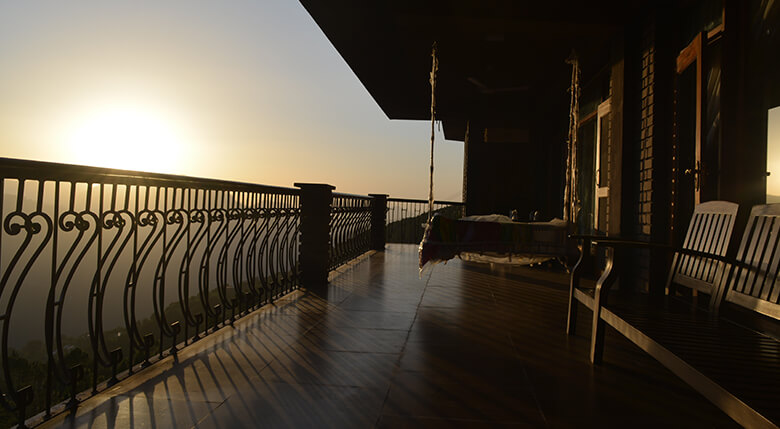 luxurious-apartment-for-sale-in-shimla luxurious-apartment-for-sale-in-shimla